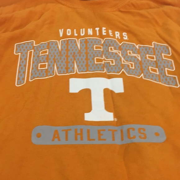 Tennessee Volunteers Long Sleeve t-shirt Size YL♥️ - Picture 3 of 7